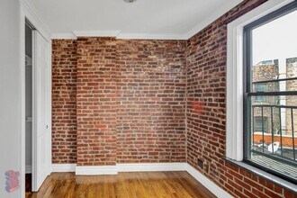 416 E 13th St in New York, NY - Building Photo - Building Photo
