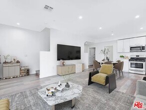 1818 Thurman Ave. in Los Angeles, CA - Building Photo - Building Photo