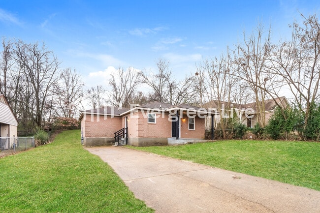 837 Pitney Ln in Memphis, TN - Building Photo - Building Photo