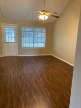 2708 Dove Tree Dr in Alvin, TX - Building Photo - Building Photo