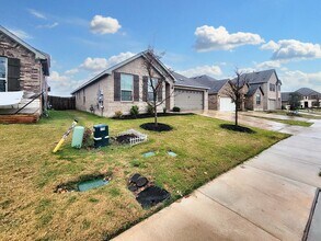 18212 Agrarian Trl in Pflugerville, TX - Building Photo - Building Photo