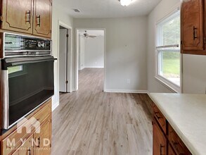 2286 Briarwood Cir SW in Conyers, GA - Building Photo - Building Photo