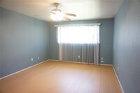 10815 Sugar Hill Dr photo'