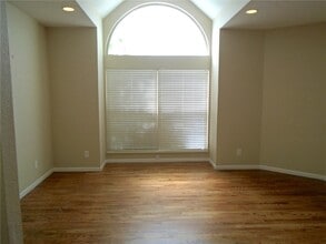 1109 Peachtree Ct in O'Fallon, IL - Building Photo - Building Photo