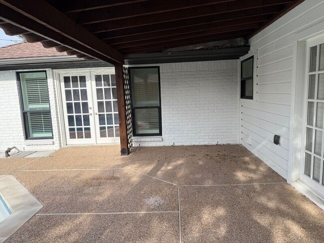 16114 Shadybank Dr in Dallas, TX - Building Photo - Building Photo