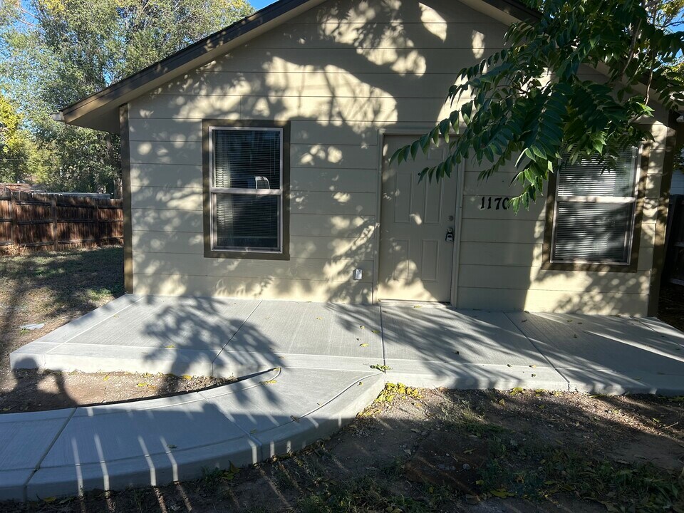 1170 S Navajo St in Denver, CO - Building Photo