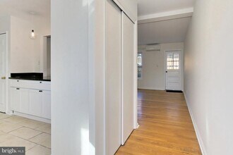 2942 Landover St in Alexandria, VA - Building Photo - Building Photo