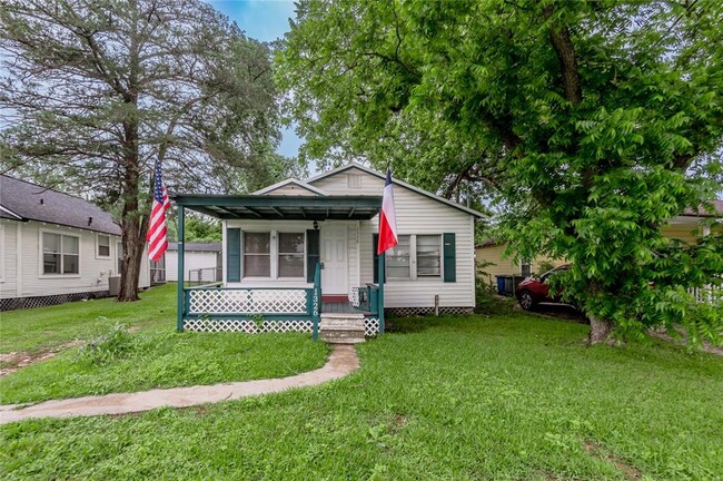 property at 1326 22nd St