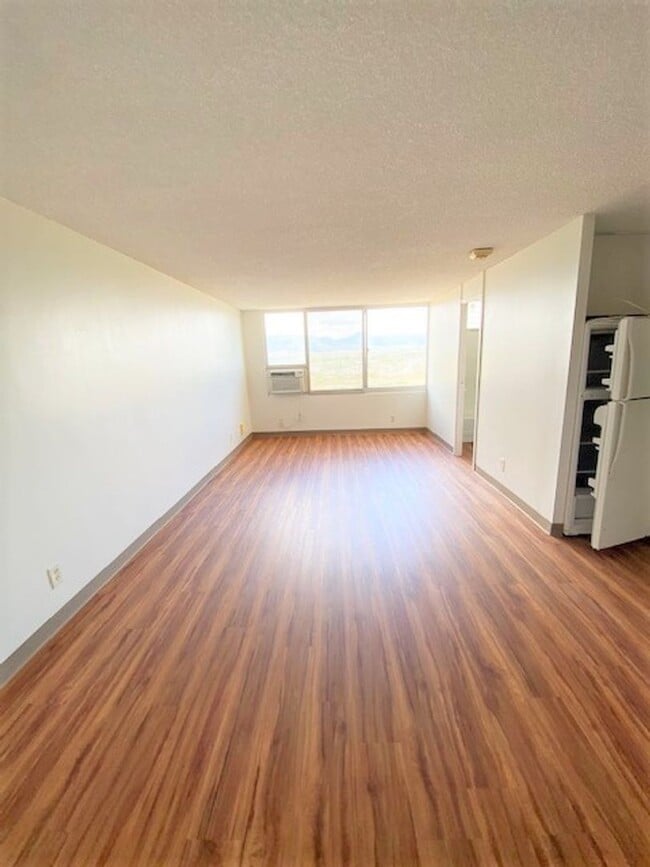 property at 1060 Kamehameha Hwy