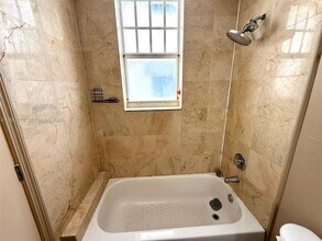 1528 Drexel Ave in Miami Beach, FL - Building Photo - Building Photo