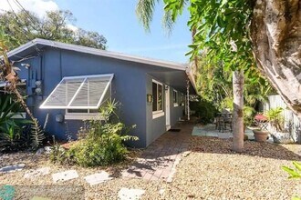 2323 SW 18th Ave-Unit -1 in Fort Lauderdale, FL - Building Photo - Building Photo
