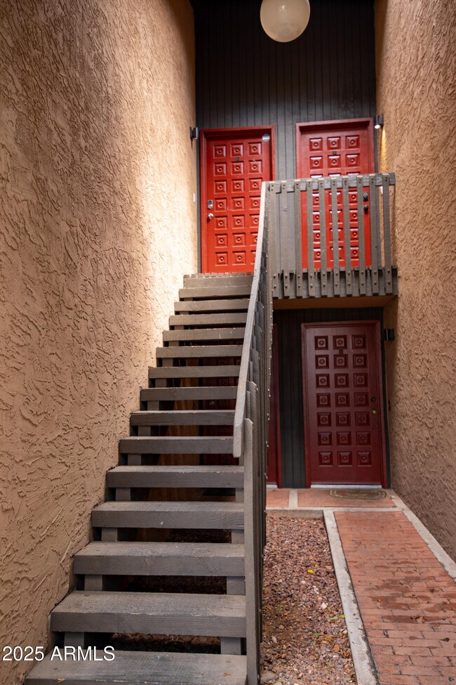 2040 S Rural Rd in Tempe, AZ - Building Photo - Building Photo