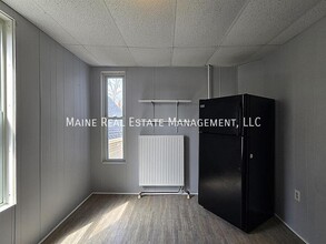24 Vine St in Auburn, ME - Building Photo - Building Photo