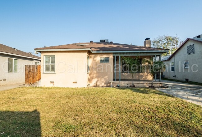 property at 1004 El Rancho Dr
