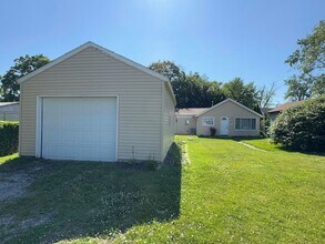 1020 Lincoln St in Hobart, IN - Building Photo - Building Photo