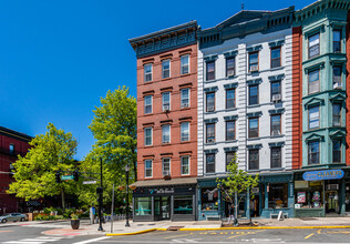 1100 Washington St in Hoboken, NJ - Building Photo - Building Photo