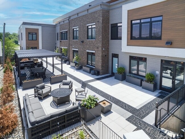 450 Springfield Ave in Berkeley Heights, NJ - Building Photo - Building Photo