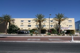 520 S Casino Center Blvd Apartments