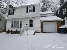 1195 Oxford Rd in Cleveland Heights, OH - Building Photo