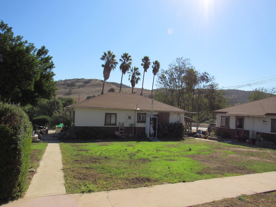 16475 Canyon Hills Rd in Chino Hills, CA - Building Photo