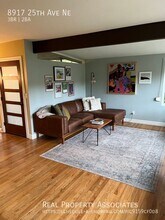 8917 25th Ave NE in Seattle, WA - Building Photo - Building Photo
