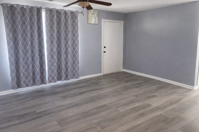 5129 Locust Ave in Kansas City, KS - Building Photo - Building Photo