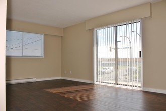 Scenic View Apartments in Campbell River, BC - Building Photo - Interior Photo