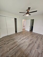 18-7856-7856 N Lauko Rd in Mountain View, HI - Building Photo - Building Photo