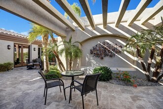 75651 McLachlin Cir in Palm Desert, CA - Foto de edificio - Building Photo