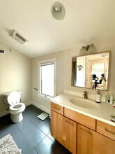 1110 Massachusetts Ave, Unit 3 in Cambridge, MA - Building Photo - Building Photo