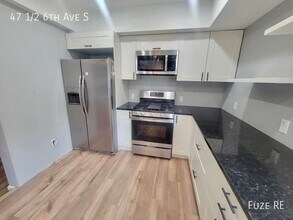 47 1/2 6th Ave S in Hopkins, MN - Building Photo - Building Photo