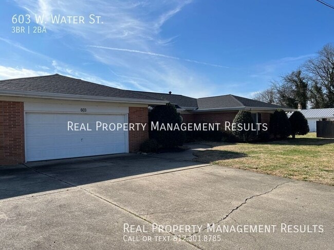 603 W Water St in Newburgh, IN - Building Photo - Building Photo