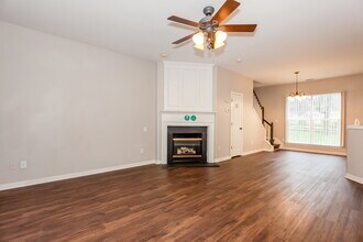 2728 Wingdale Dr in Charlotte, NC - Building Photo - Building Photo