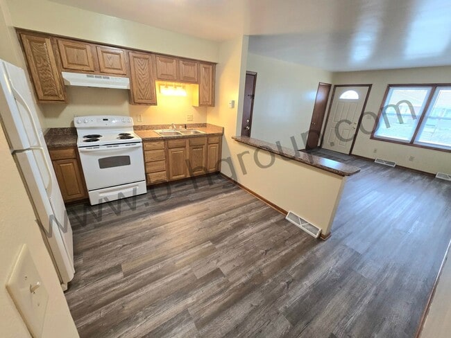 property at 4208 46th St