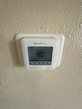 1444 Dodge St in Le Claire, IA - Foto de edificio - Building Photo