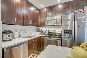 2990 NE 16th Ave in Oakland Park, FL - Building Photo - Building Photo