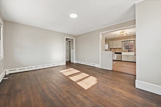 30 Doran St in Waterbury, CT - Building Photo - Building Photo