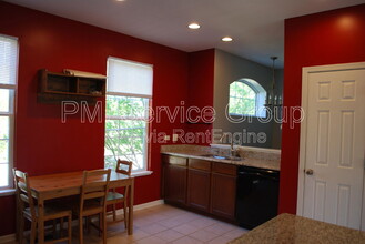 218 Cassidy Ln in Elgin, IL - Building Photo - Building Photo