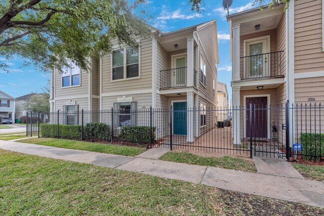 3018 Palmer St in Houston, TX - Building Photo - Building Photo