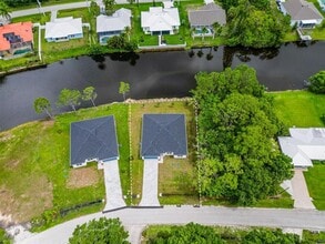 573 Joy Haven Dr in Sebastian, FL - Building Photo - Building Photo
