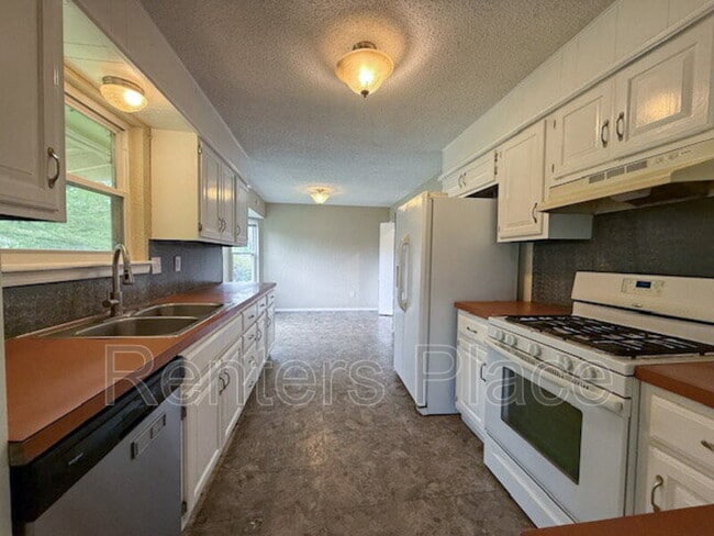 8618 E 124th St S in Bixby, OK - Building Photo - Building Photo