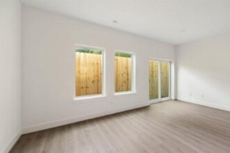 829 Paul Quinn St in Houston, TX - Building Photo - Building Photo