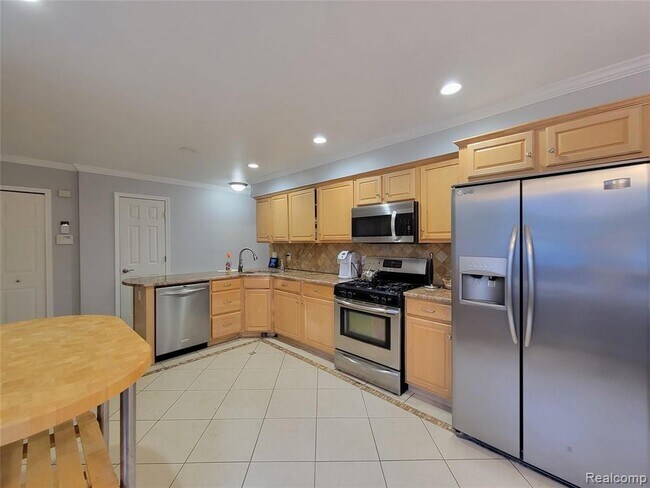 18311 Norwich Rd in Livonia, MI - Building Photo - Building Photo