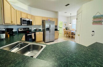 400 Montara Dr in Davenport, FL - Building Photo - Building Photo