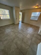 1197 Bentley Rd in Leesburg, FL - Building Photo - Building Photo