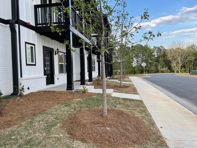 1112 Knoxboro Ln in Woodstock, GA - Building Photo - Building Photo