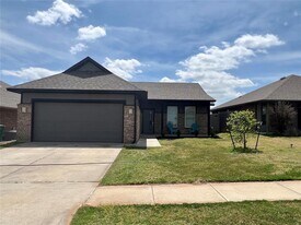 9420 NW 93rd Terrace in Yukon, OK - Building Photo