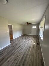 3323 Oakwood Blvd in Sheffield, AL - Building Photo - Building Photo