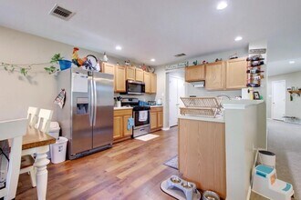 450 Carriage Way in Kyle, TX - Building Photo - Building Photo