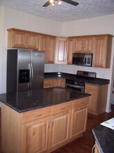 1802 Wharton St in Pittsburgh, PA - Building Photo - Building Photo